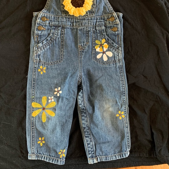 Hand painted baby overalls 12-18 months - Picture 2 of 5